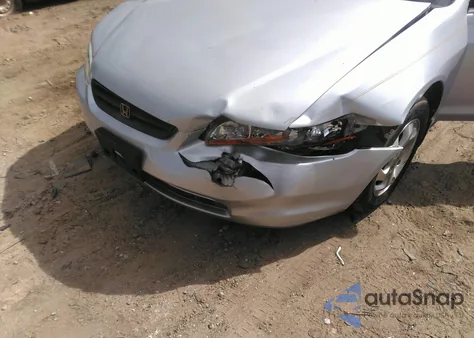 2000 Honda Accord 2.3 Ex из США, поврежденный, VIN 1HGCG3255YA008234